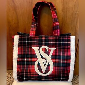 NWT Victoria’s Secret Red Plaid Tote Handbag White Fur/Fuzzy Details